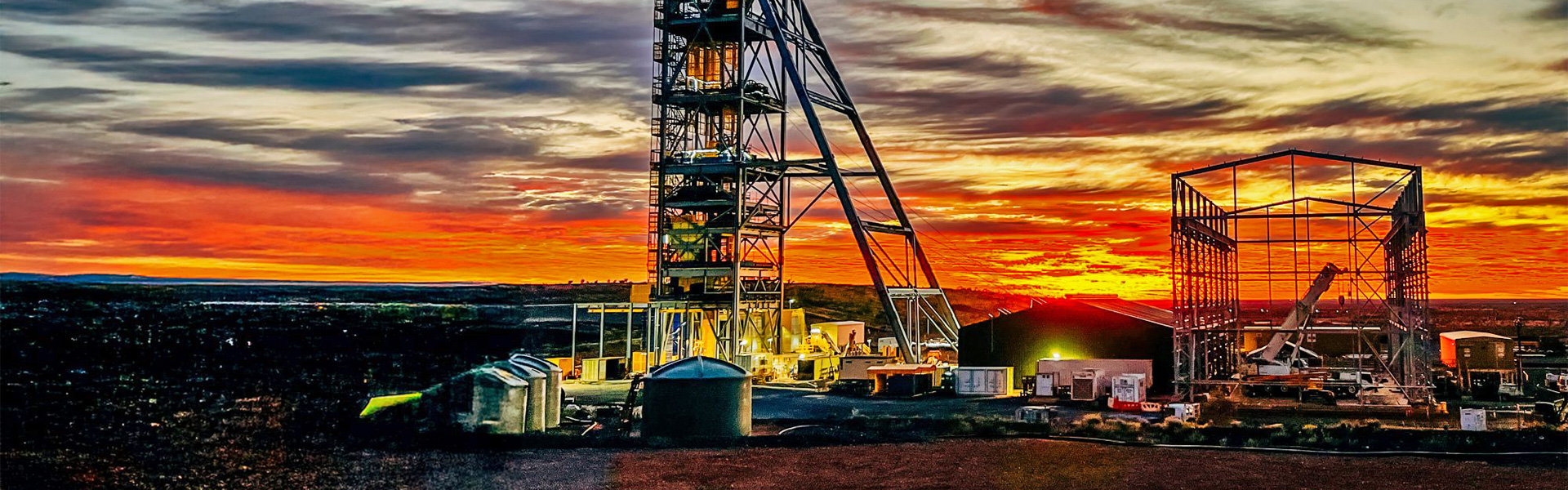 Redpath's scope at Tanami includes the concrete lining and equipping of a new shaft, installing steel guides, and constructing essential infrastructure such as the headframe, winder house, and compressor house.
